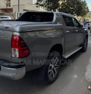 Toyota Hilux Revo Double Cab Deisel 2.4 AWD 2019 Gray