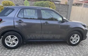 New Toyota Raize 1.2 FWD 2023 Gray