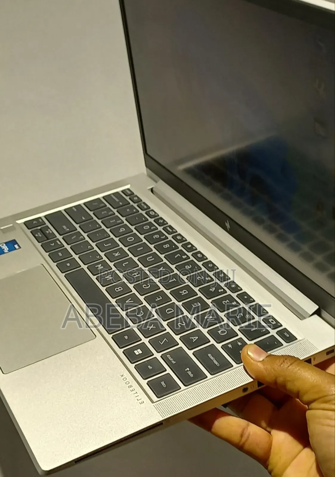 New Laptop HP EliteBook 830 16GB Intel Core I7 SSD 512GB
