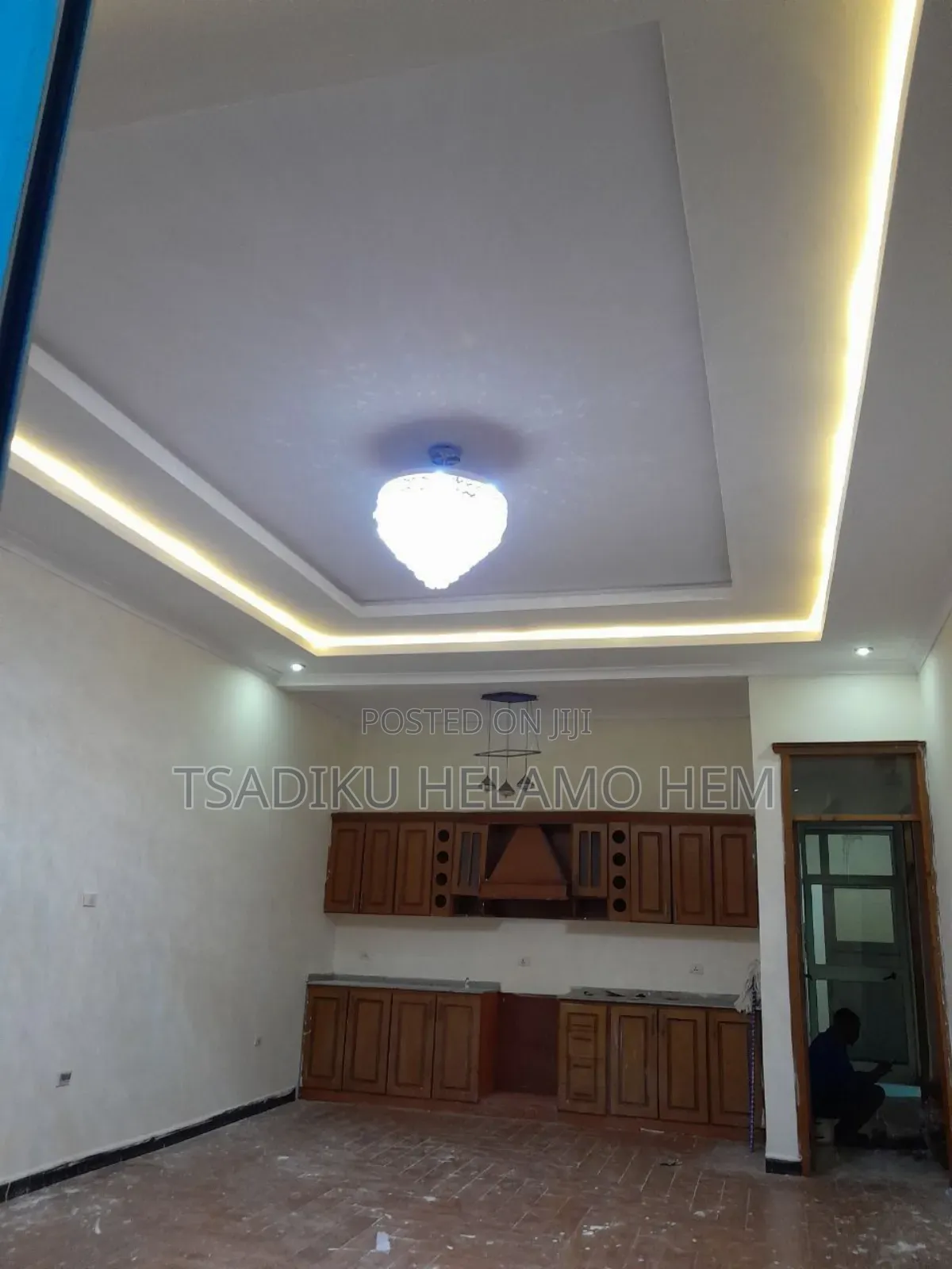 5bdrm Villa in ቪላ, Bole for sale
