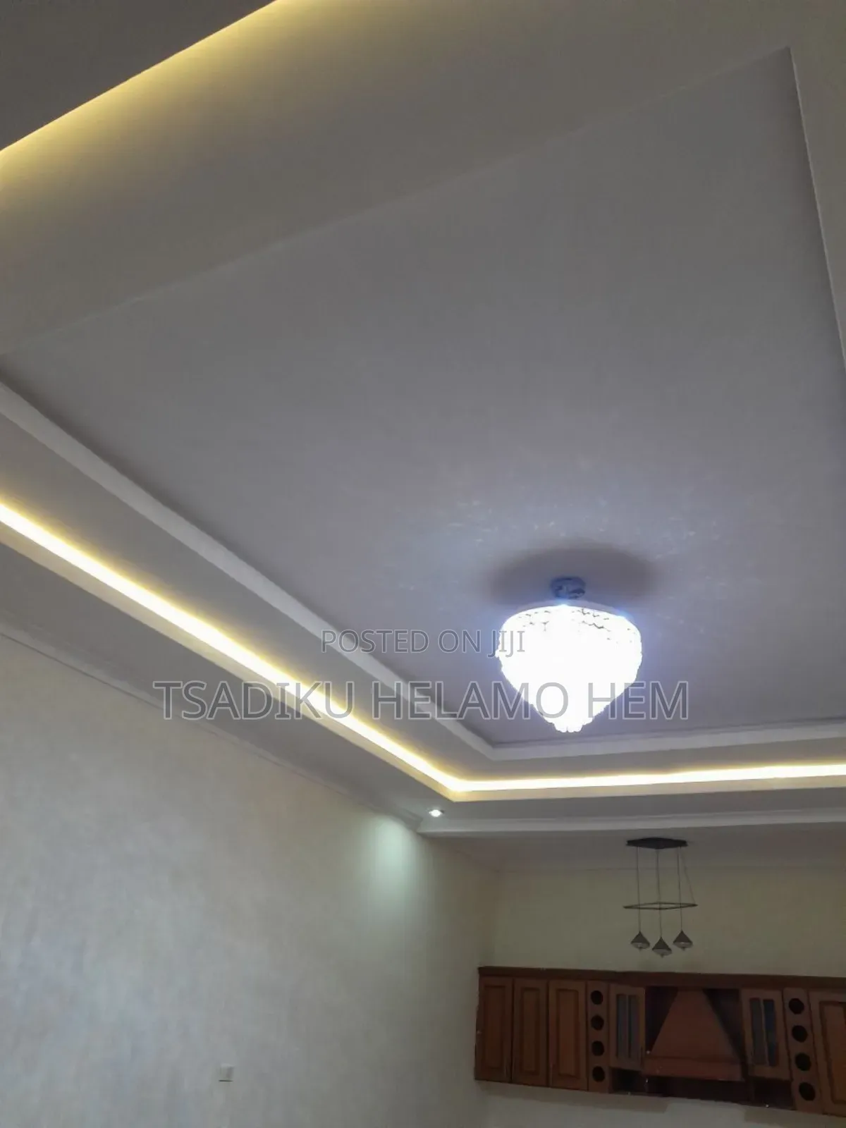 5bdrm Villa in ቪላ, Bole for sale