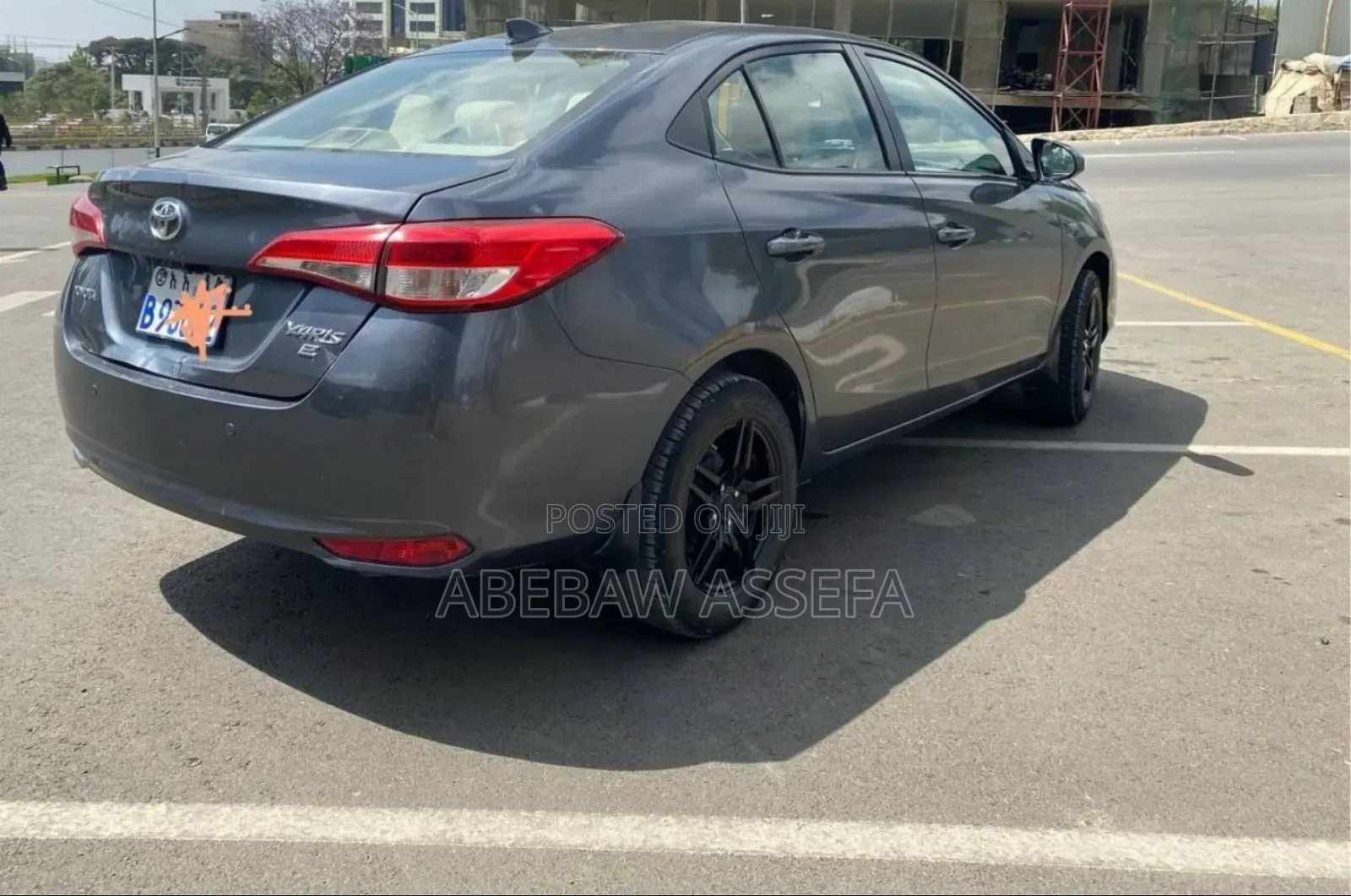 Toyota Yaris 2021 Gray