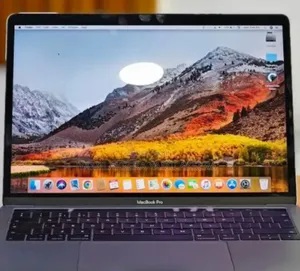 New Laptop Apple MacBook Pro 2019 8GB Intel Core i5 SSD 512GB