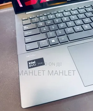 New Laptop Asus Zenbook 14 UX434 8GB Intel Core Ultra 5 SSD 512GB