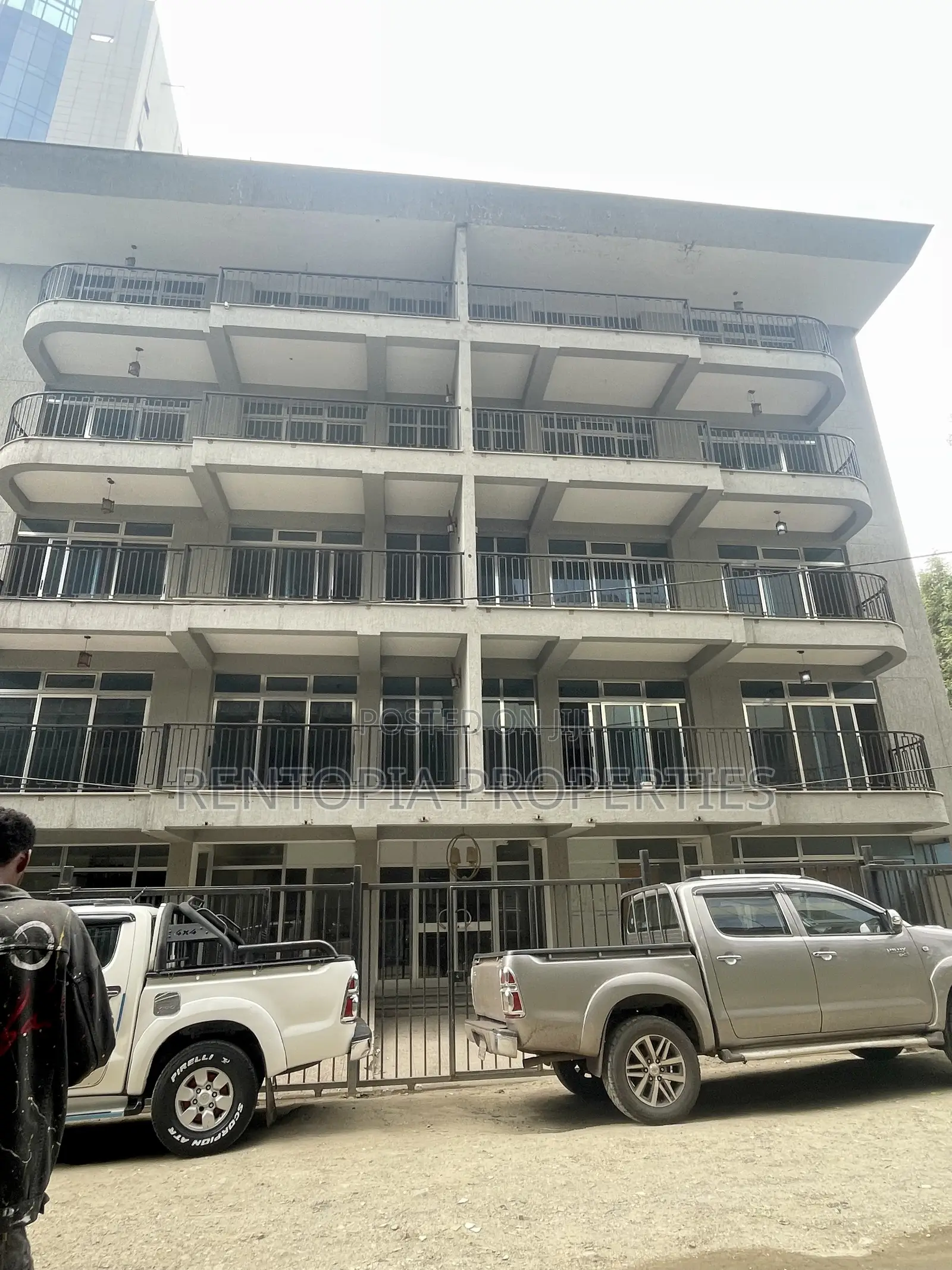 32-room G+4 Building For Rent - Bole Main Road