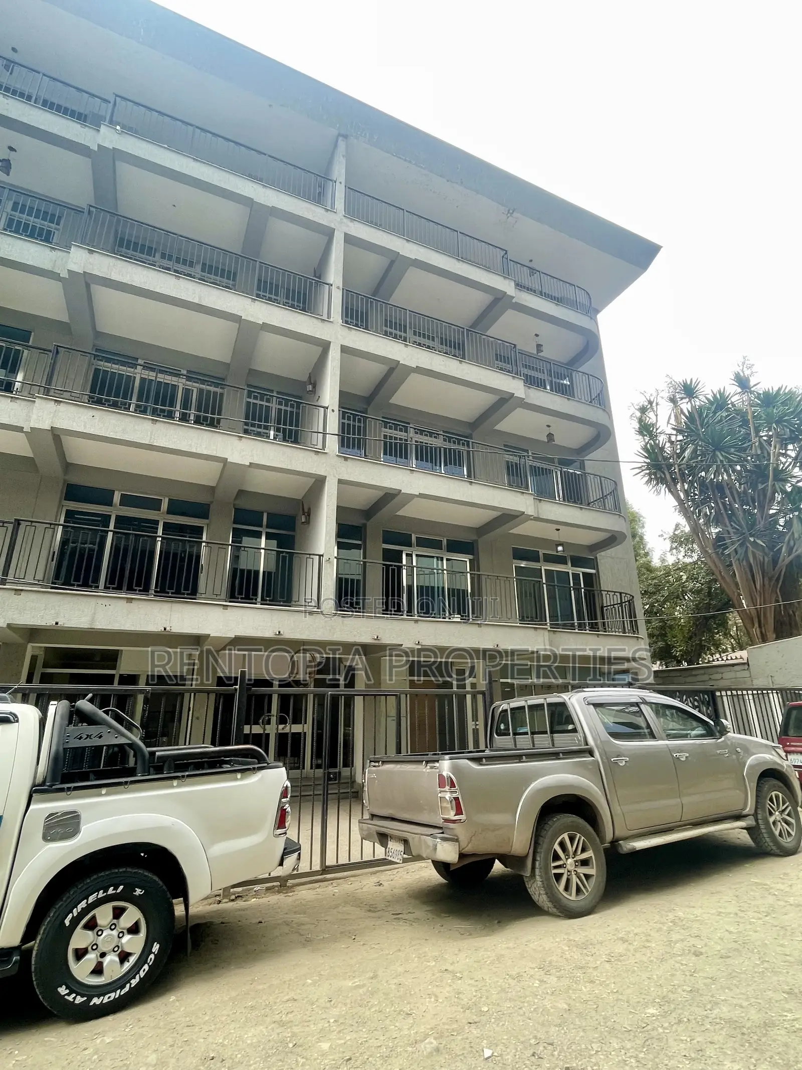 32-room G+4 Building For Rent - Bole Main Road