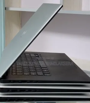 New Laptop Dell Latitude 5540 16GB Intel Core I9 SSD 1T