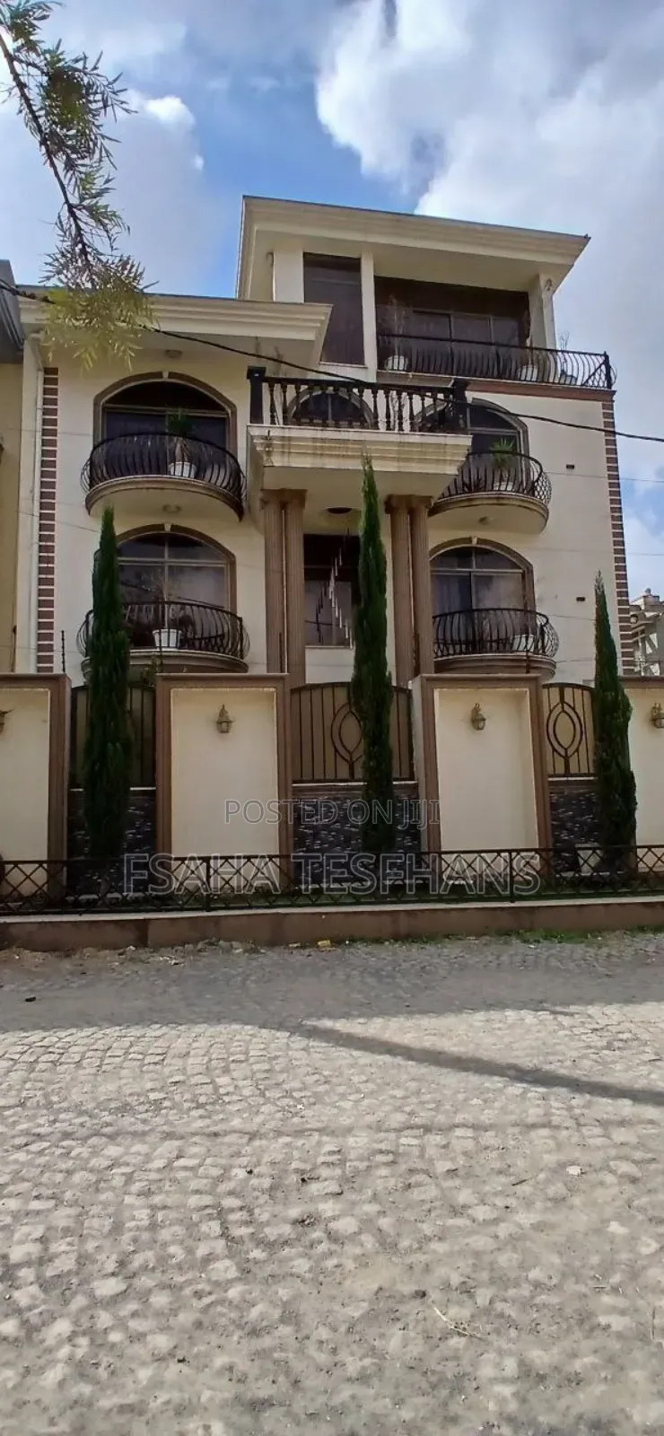 6bdrm House in G+2, Bole for rent