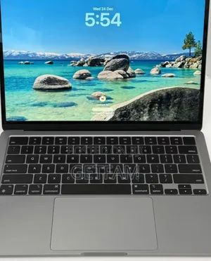 New Laptop Apple MacBook Air 2022 M2 8GB Apple M2 SSD 256GB