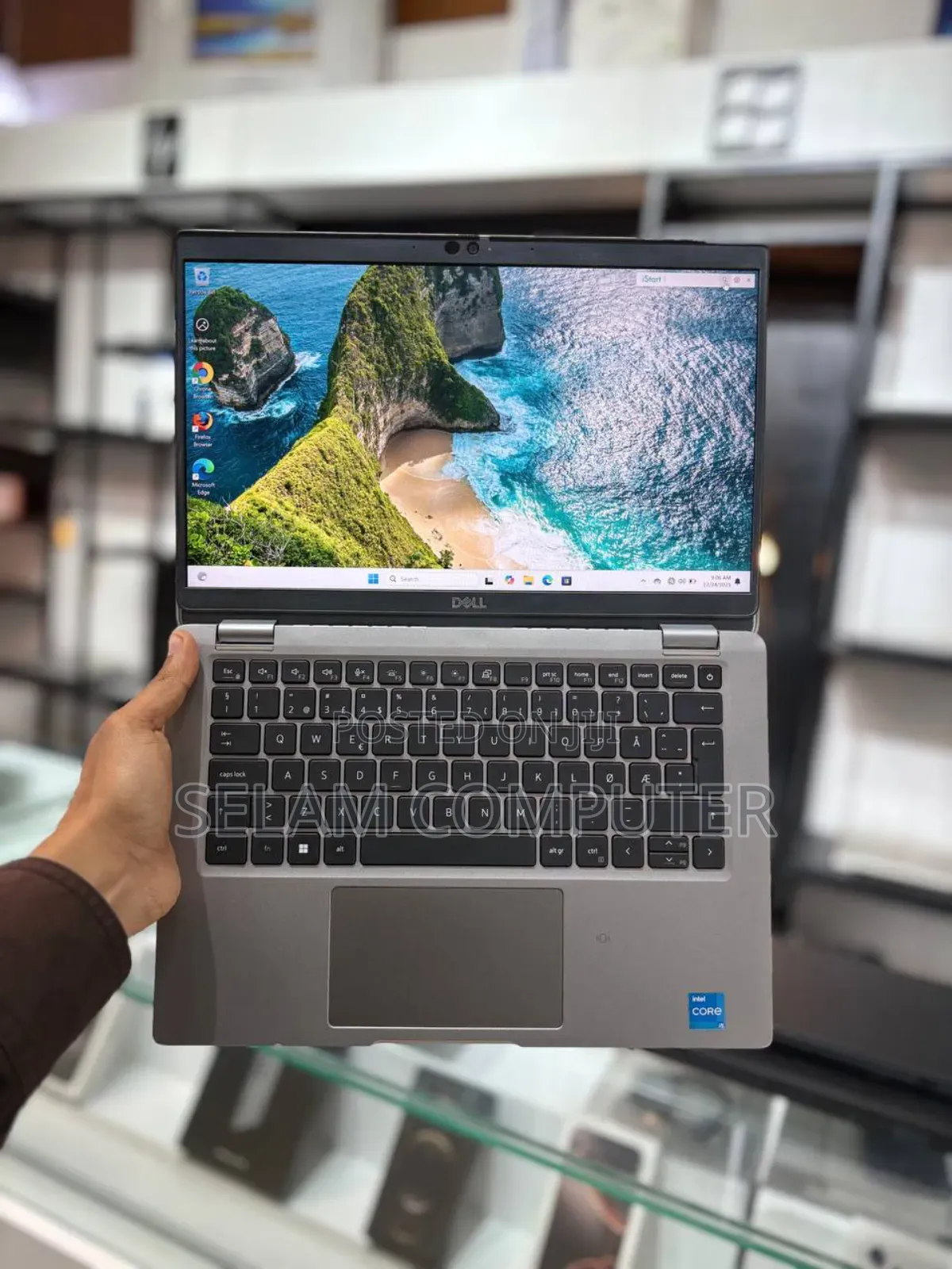 New Laptop Dell Latitude 5330 16GB Intel Core I5 SSD 512GB