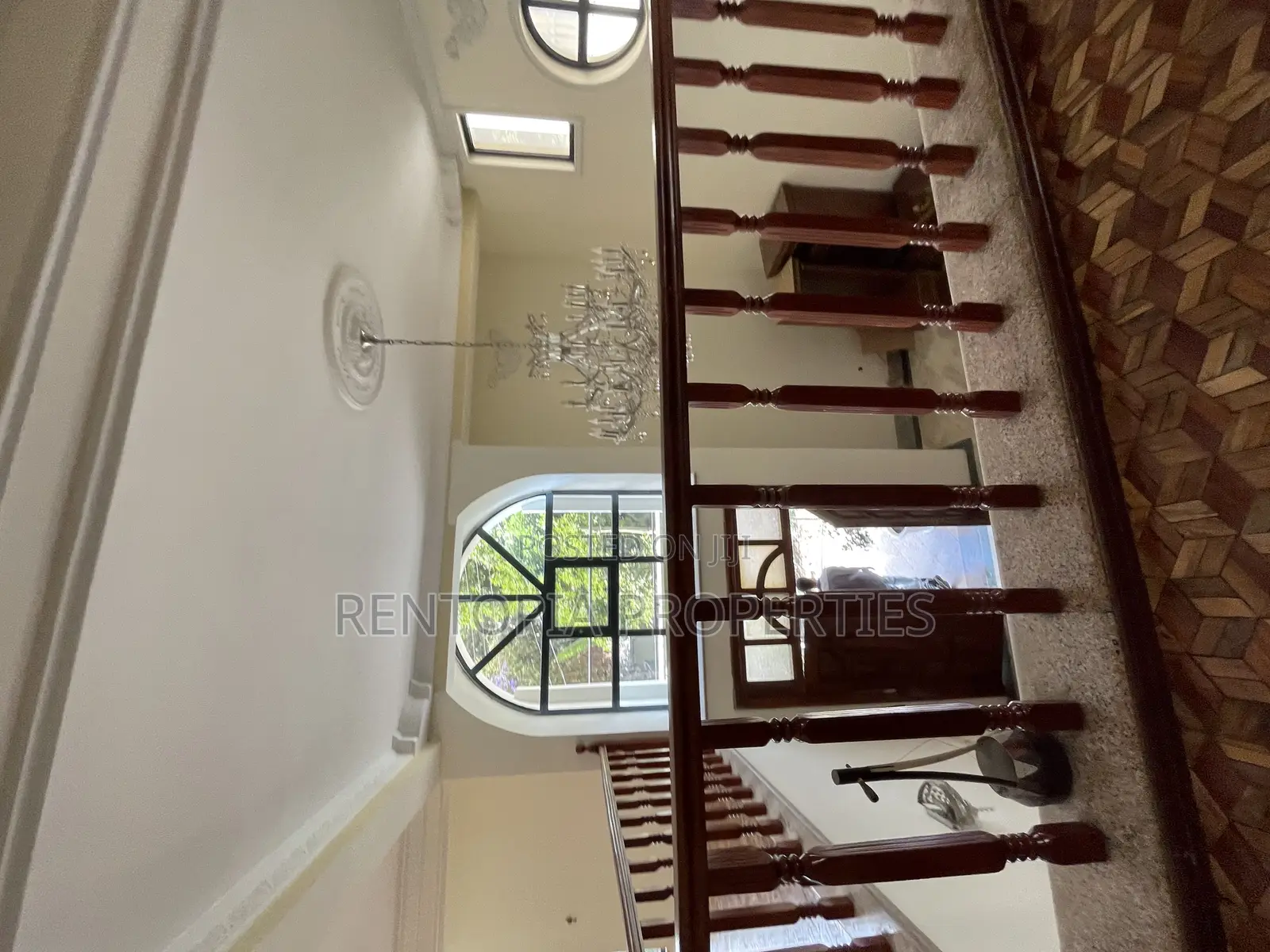 Exclusive G+2 Commercial Building – Bole (Ideal for Ngo/Hq)