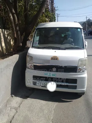 Suzuki Every Wagon 2012 White