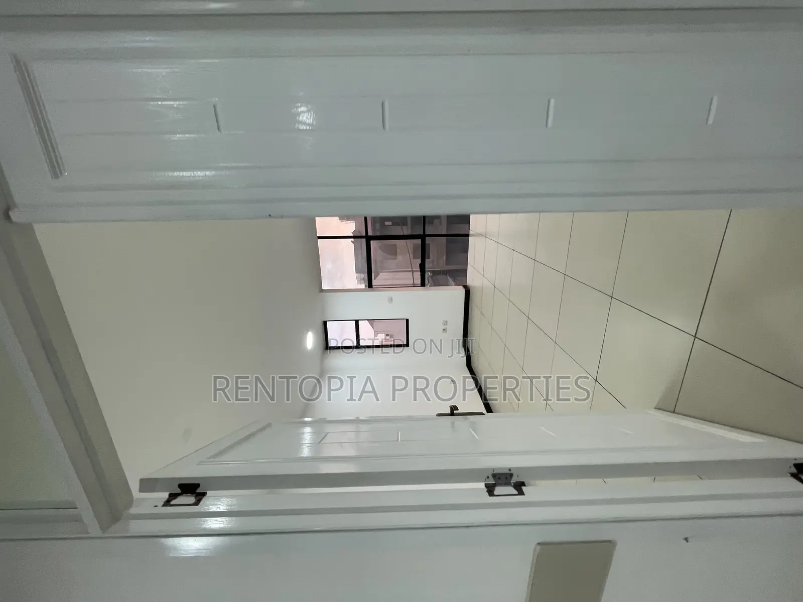 Purpose-Built G+1 Hospital for Rent in Ayat – Bed Lift Included