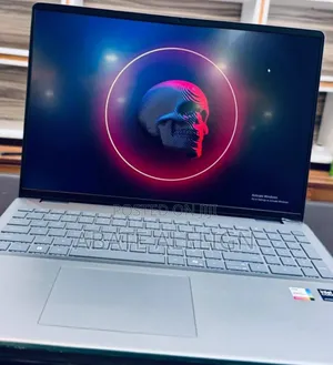 New Laptop Dell Inspiron 16 5620 16GB Intel Core Ultra 7 SSD 1T