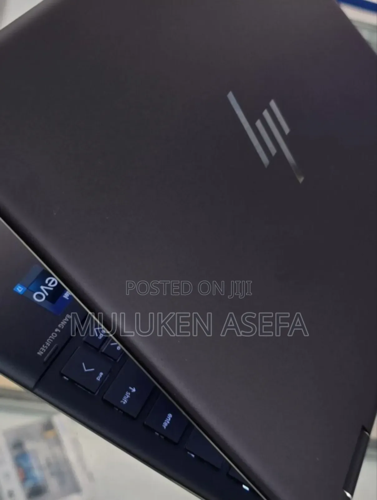 New Laptop HP Spectra 13 16GB Intel Core I7 SSD 1T