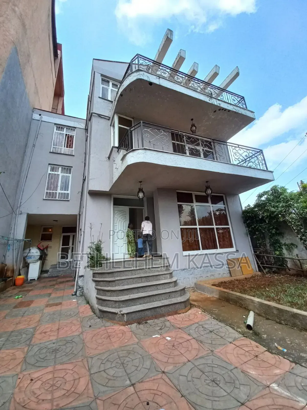 6bdrm Villa in Bethlehem Kassa, Lideta for sale