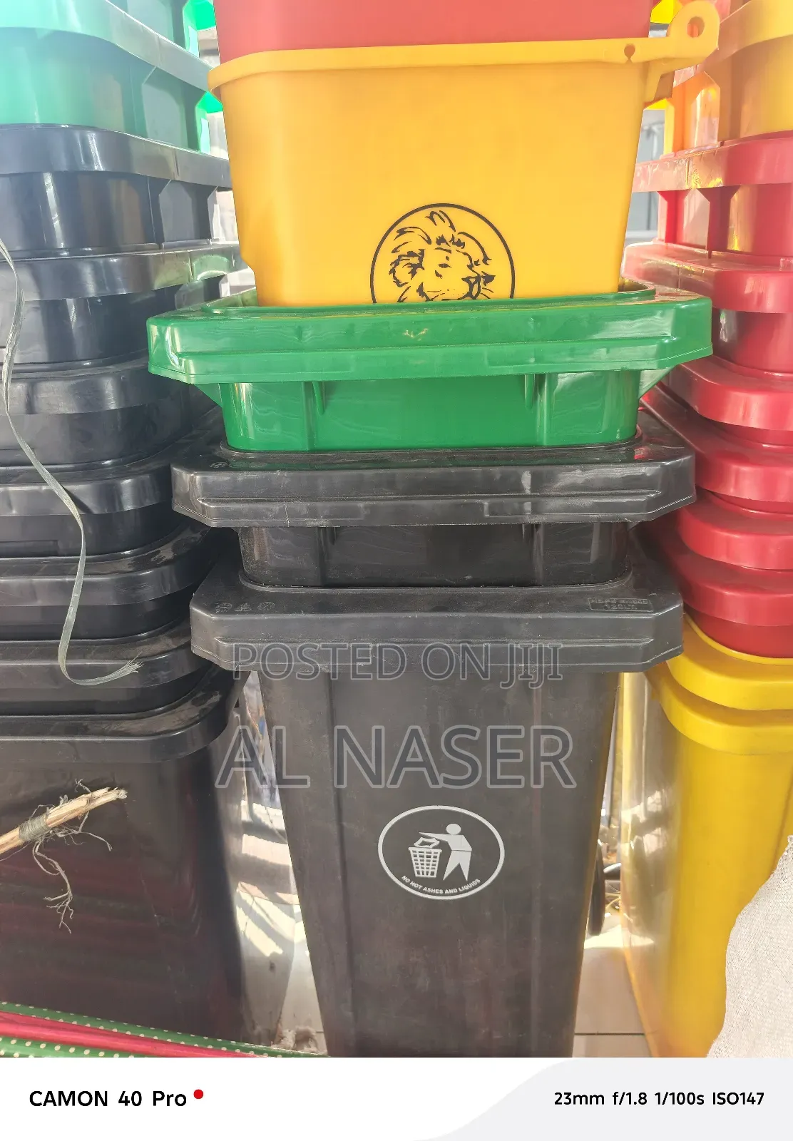 ዘመናዊ የውጭ የቆሻሻ ጋርቤጅ