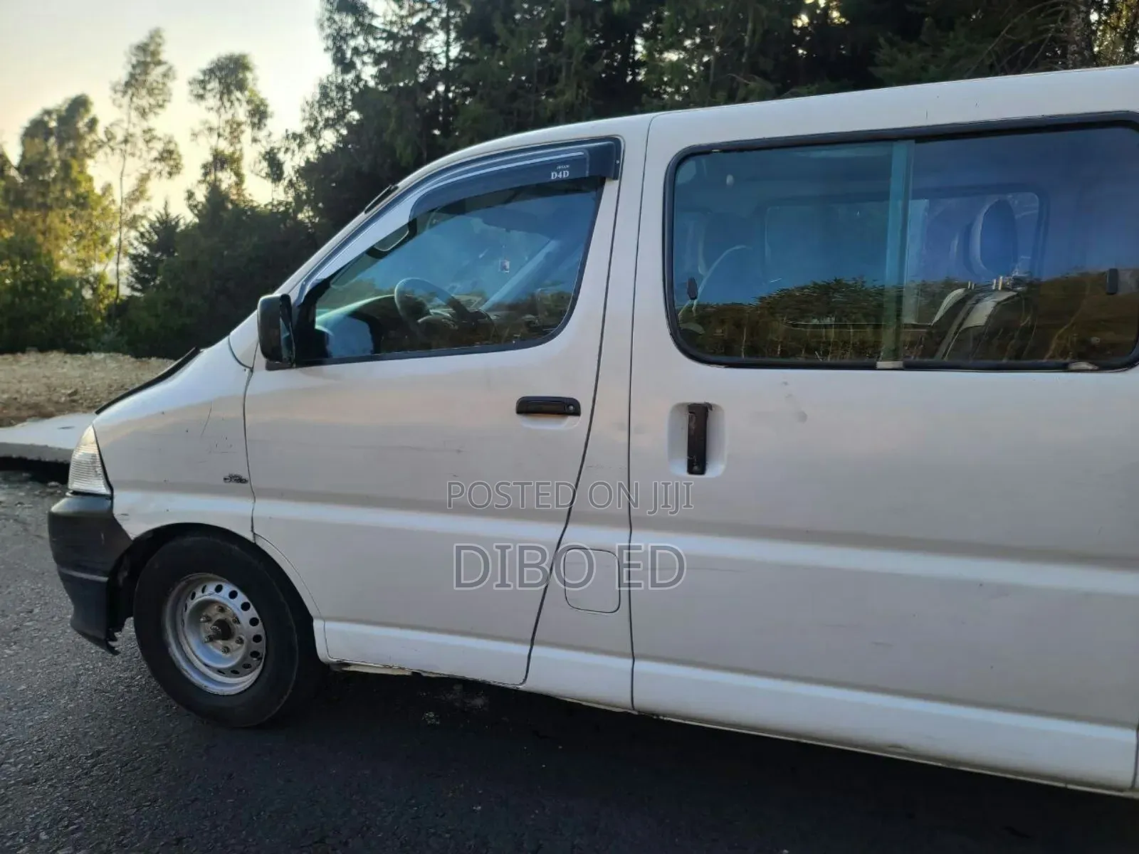 Toyota HiAce 2008 White