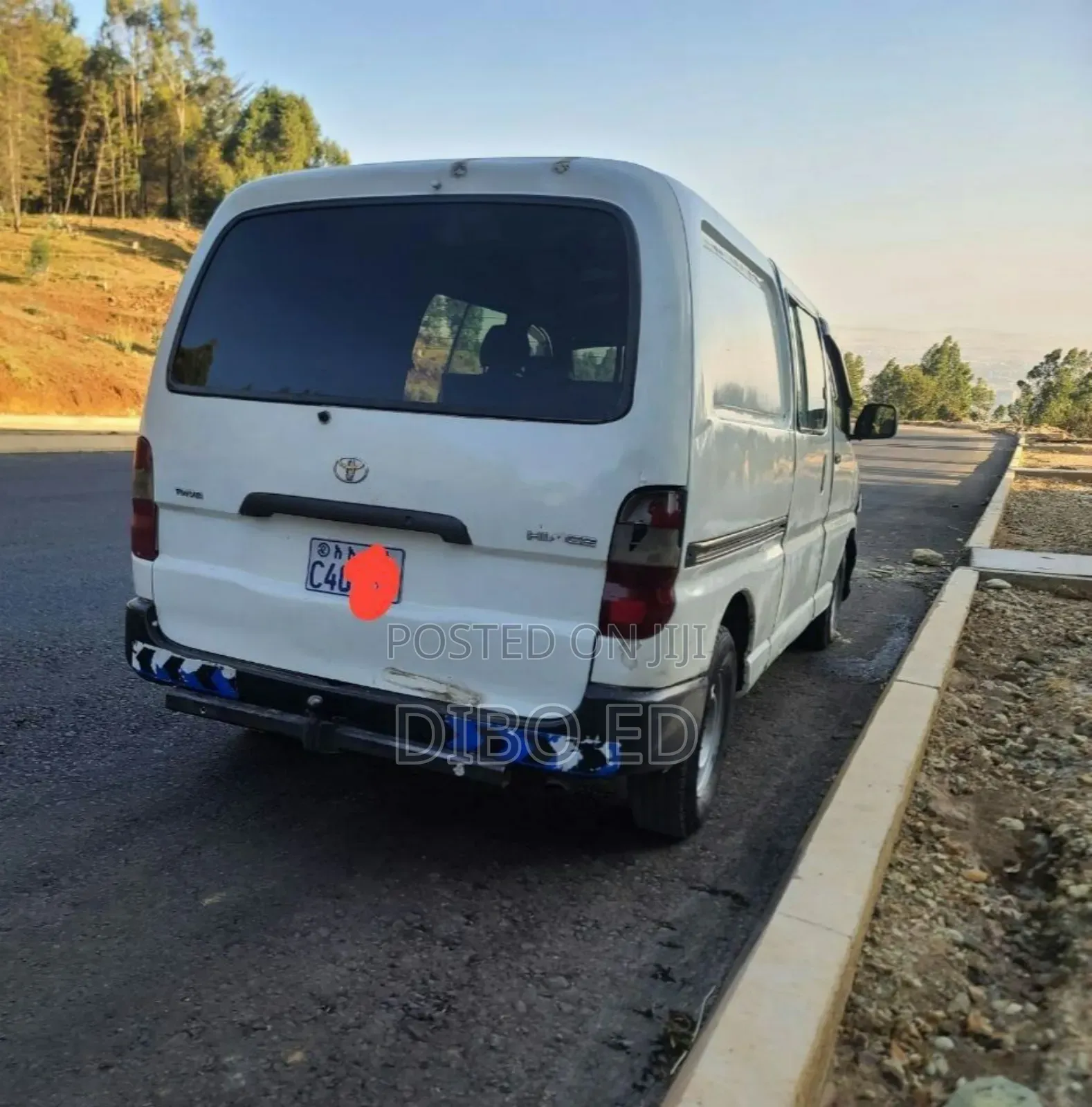 Toyota HiAce 2008 White