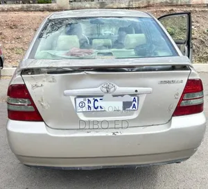 Toyota Corolla 2004 Silver