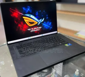 New Laptop Asus ROG Zephyrus M15 GU502LU 16GB Intel Core I7 SSD 512GB