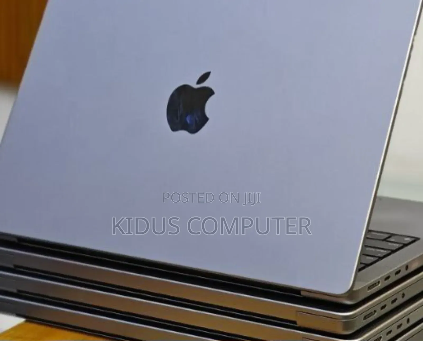 New Laptop Apple MacBook Pro M1 32GB Apple M1 SSD 512GB