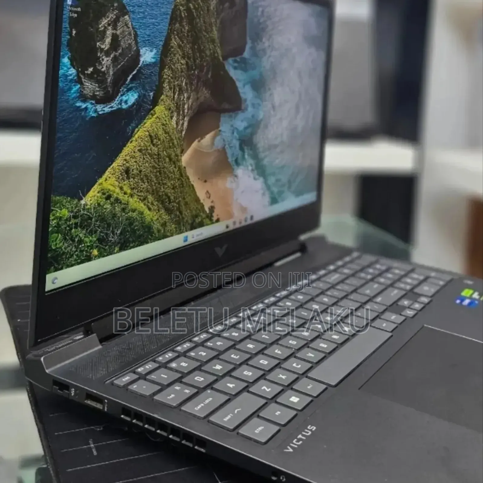 New Laptop HP Victus 16 16GB Intel Core i7 SSD 1T