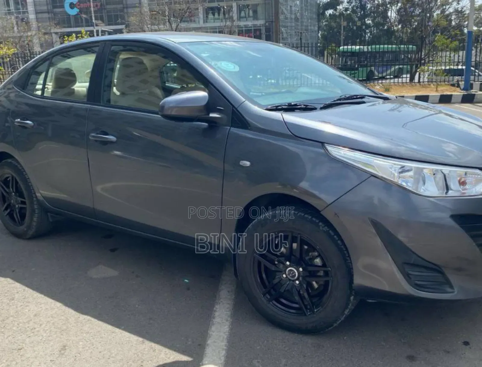 Toyota Yaris 2020 Black