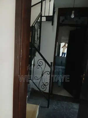 Furnished 5bdrm House in Bole for sale
