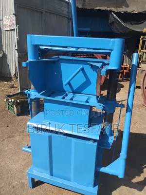 Photo - ባለ አንድ ብሎኬት ማሽን