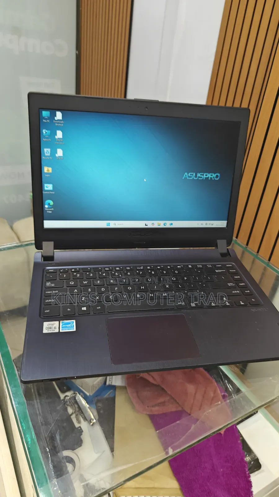 New Laptop Asus ASUSPRO B9440UA 8GB Intel Core I5 SSD 256GB