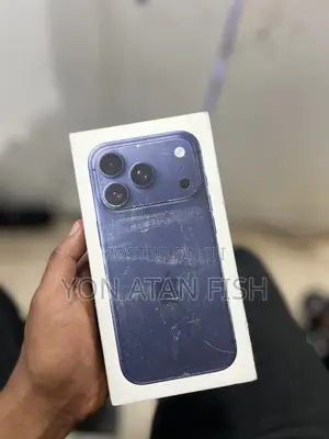 Photo - New Apple iPhone 17 Pro 256 GB Blue