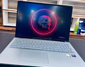 Photo - New Laptop Dell Inspiron 15 16GB Intel Core Ultra 7 SSD 1T