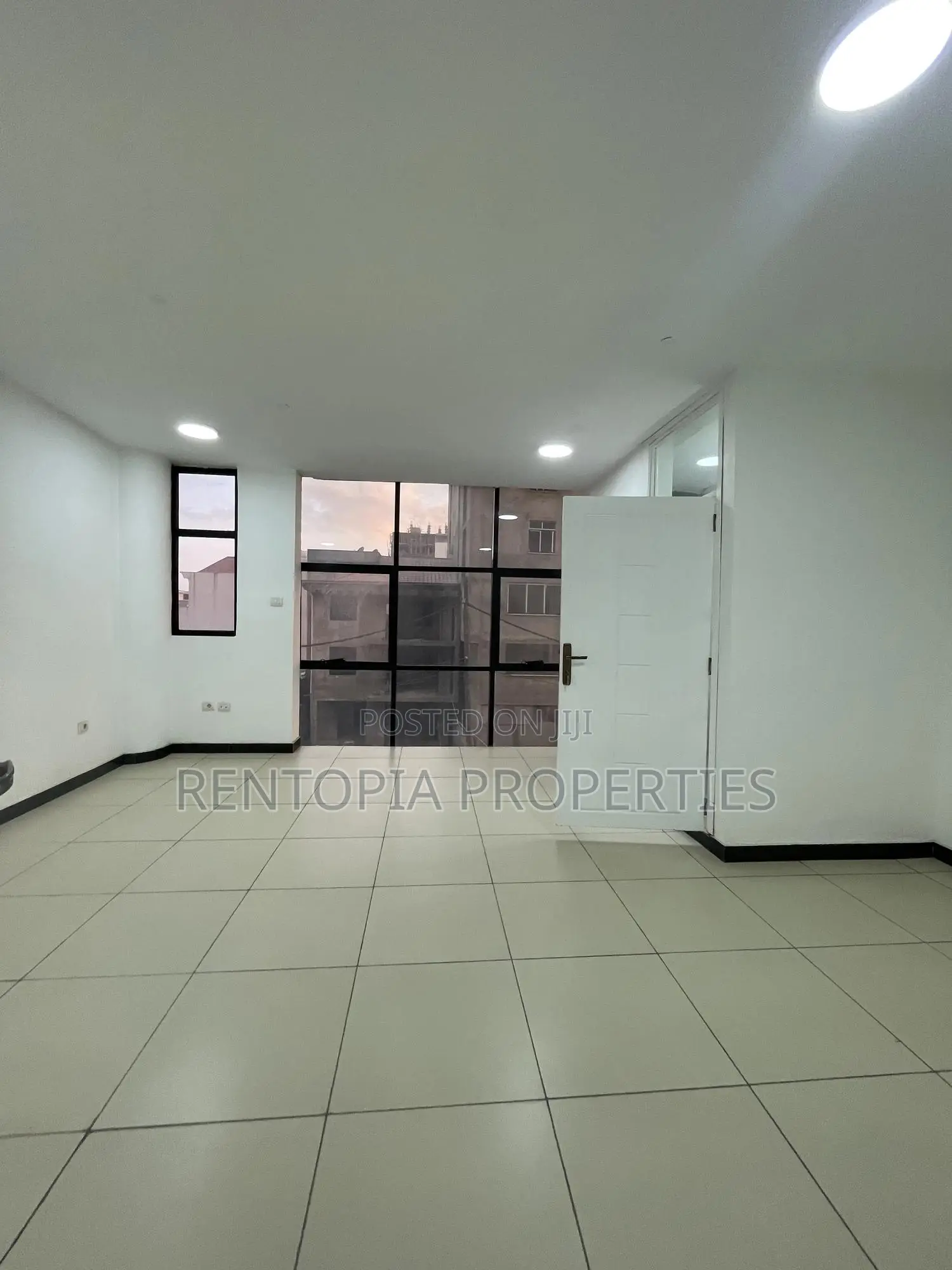 Purpose-Built G+1 Hospital for Rent in Ayat – Bed Lift Included