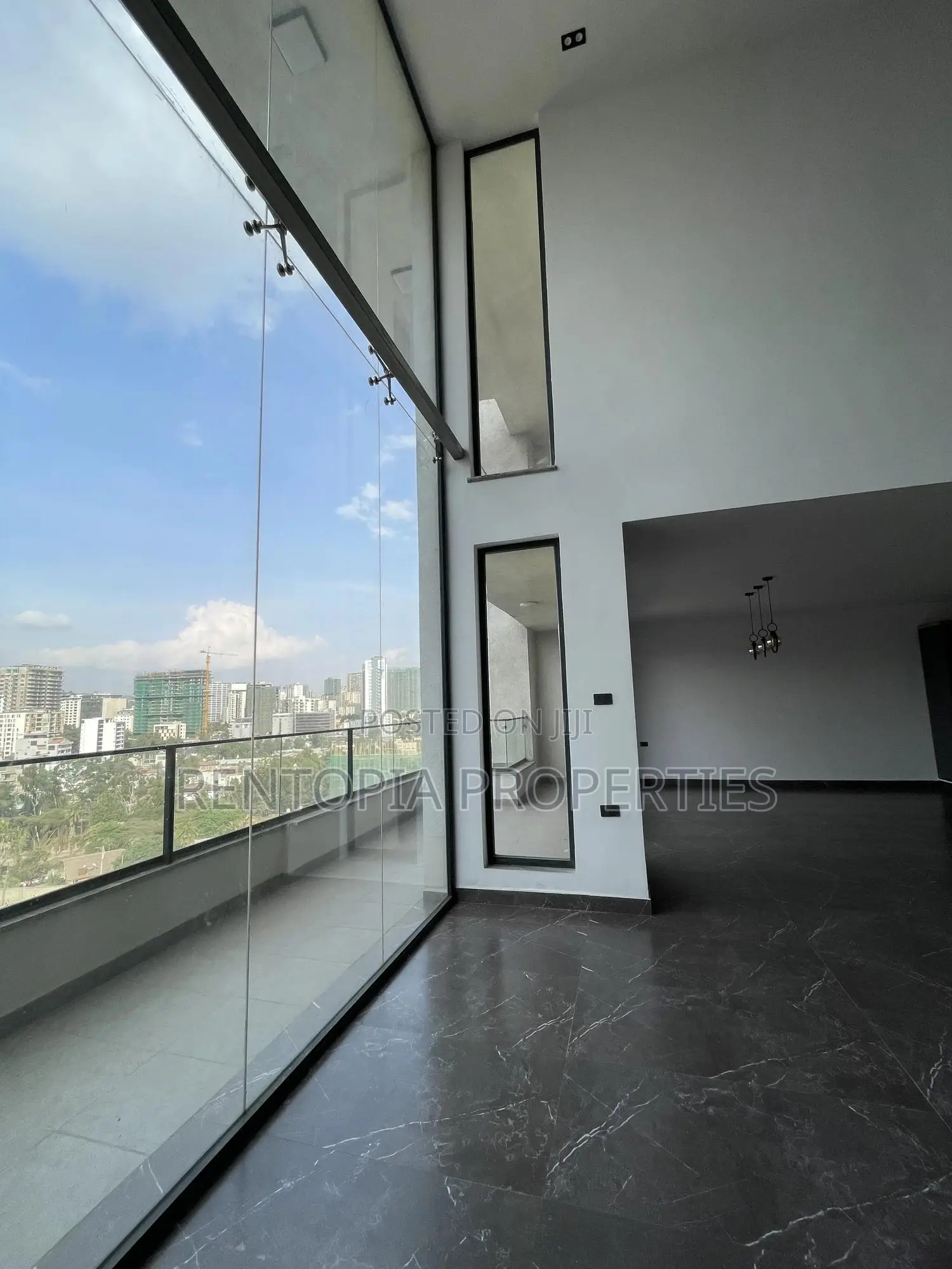 4bdrm Penthouse in Bole for rent
