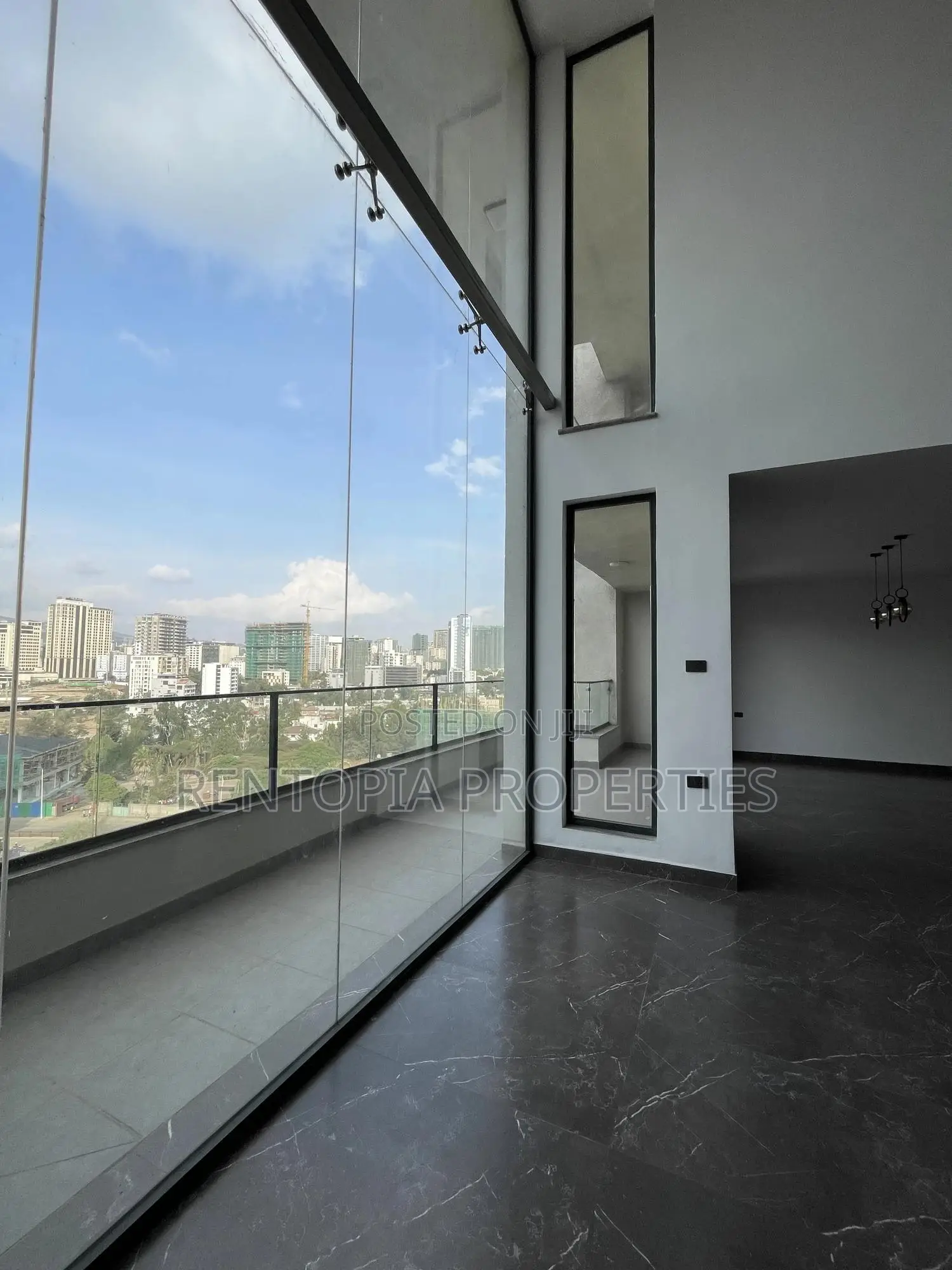 4bdrm Penthouse in Bole for rent