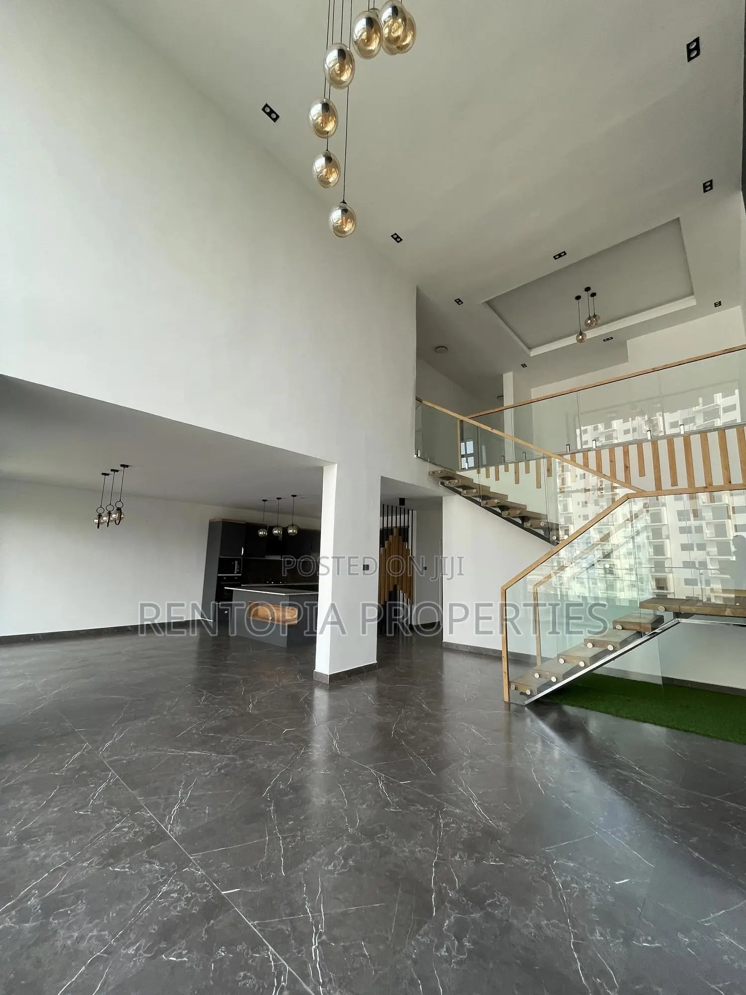 4bdrm Penthouse in Bole for rent