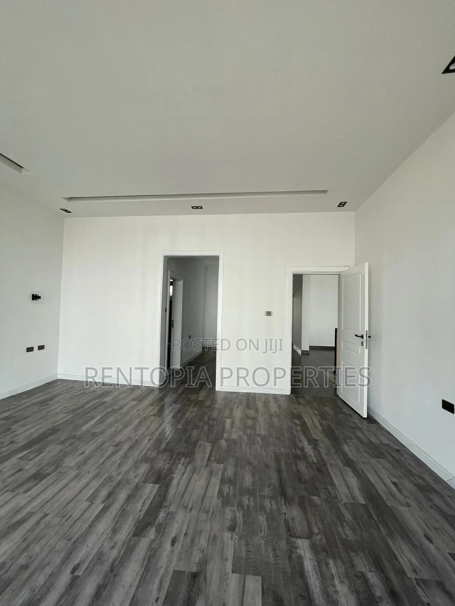 4bdrm Penthouse in Bole for rent