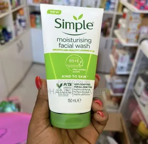 Simple Moisturizing Facial Wash