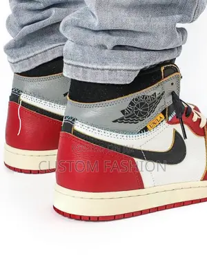 Nike Air Jordan 1 “Union X Chicago”