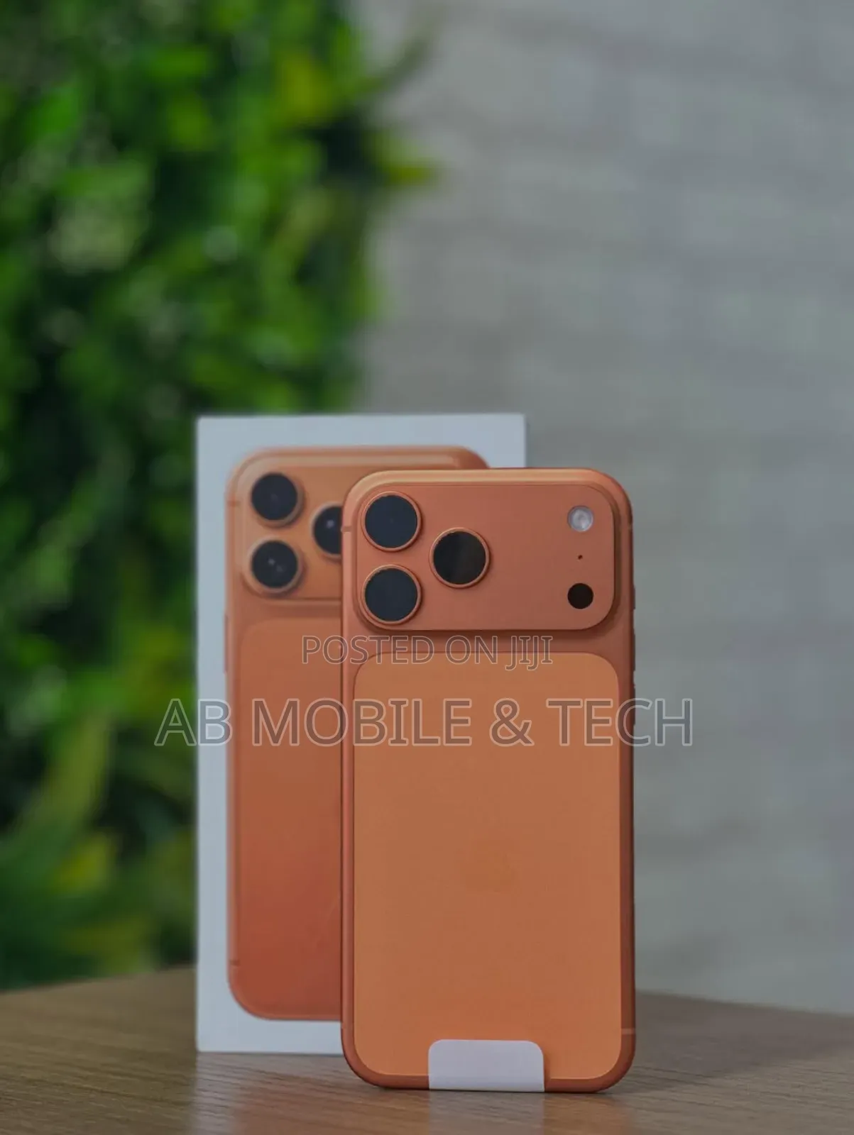 New Apple iPhone 17 Pro Max 256 GB Orange