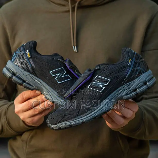 New Balance 1906r “Cordura Pouch Black “