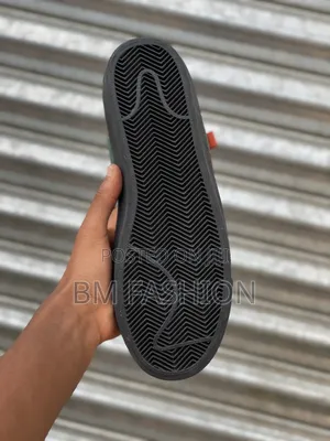 Nike Sb Blazer Mid Rugged Outdoor Style [Free Delivery ]