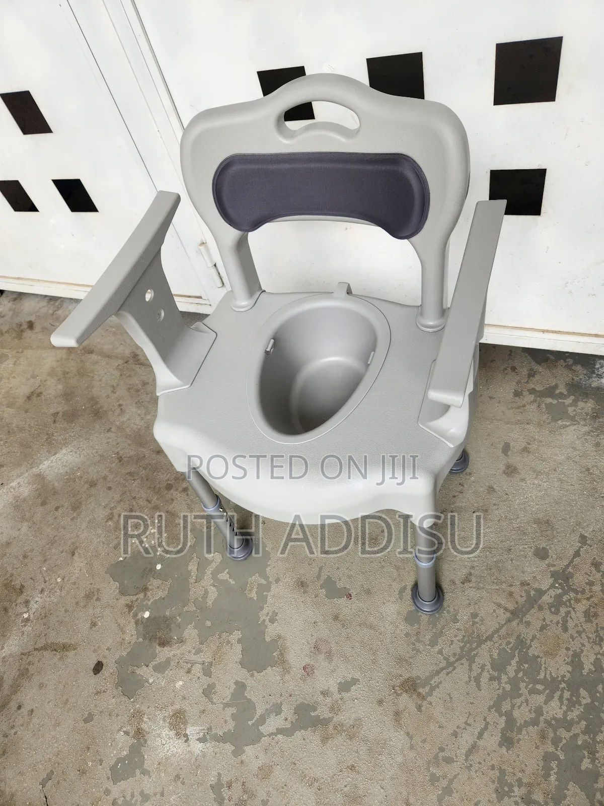 Commode Chair Adjustable Height Best Balanced Chair拜拜commode Chair