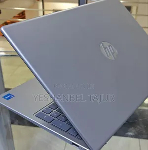 New Laptop HP Stream Notebook 8GB Intel Core I5 SSD 512GB