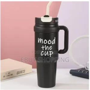 Photo - 1-liter Insulated Stainless Steel Cup With Convenience Straw