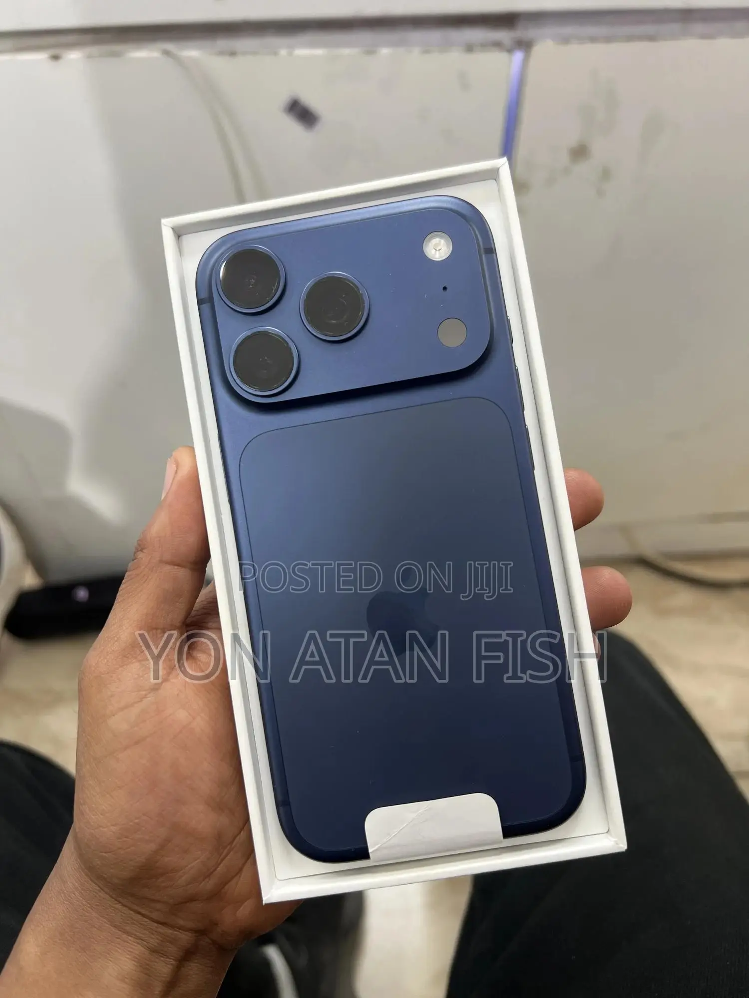 New Apple iPhone 17 Pro 256 GB Blue