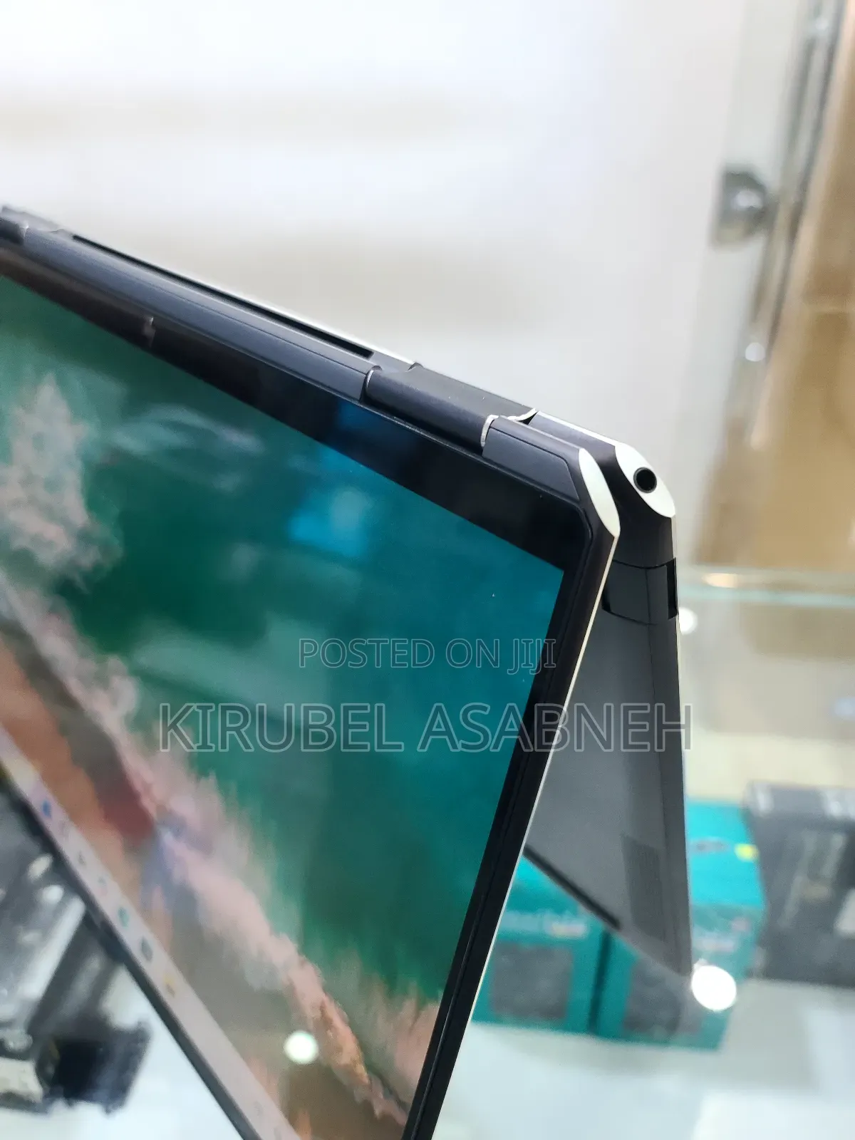 New Laptop HP Spectra 13 32GB Intel Core I7 SSD 1T