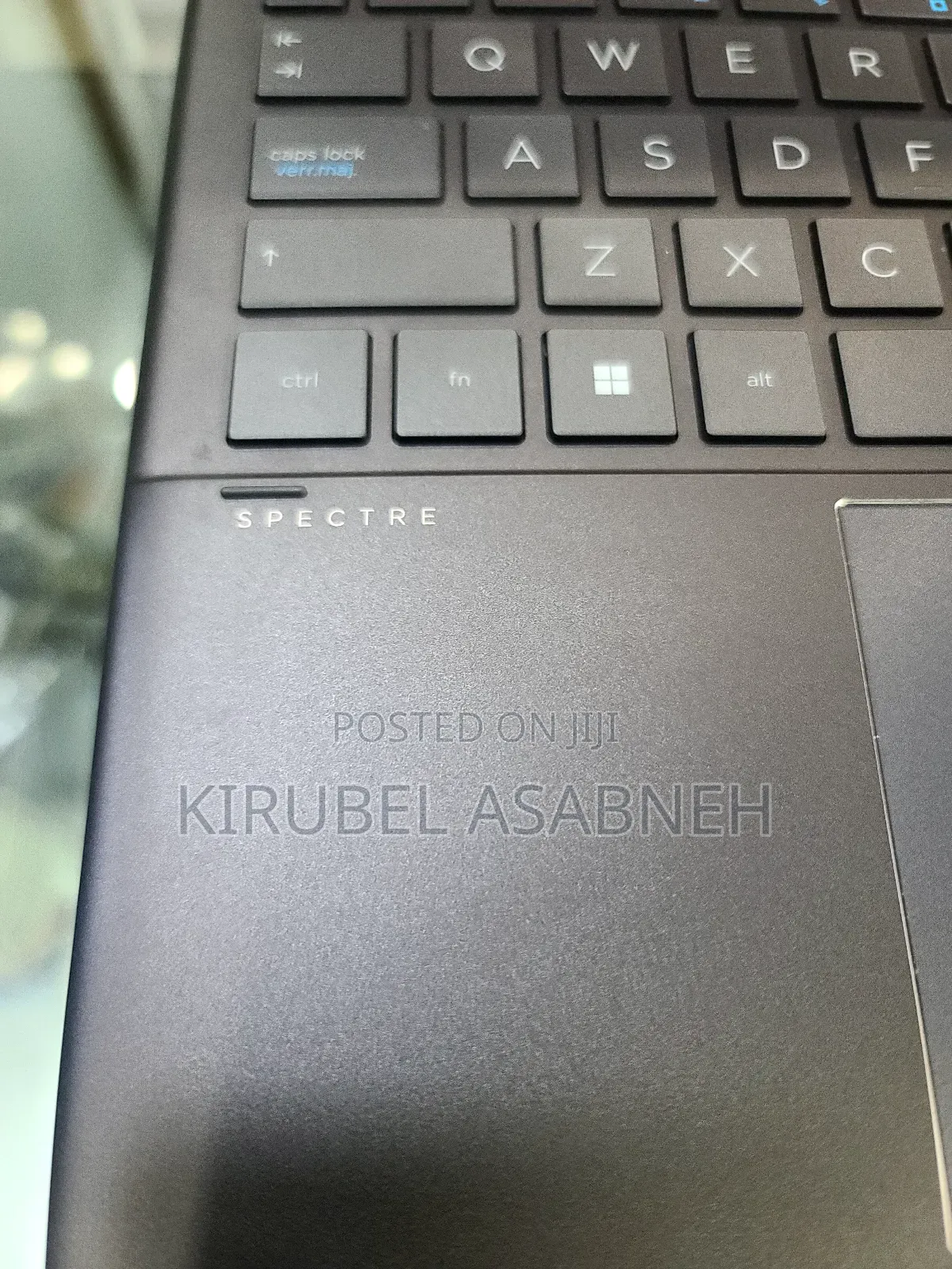 New Laptop HP Spectra 13 32GB Intel Core I7 SSD 1T