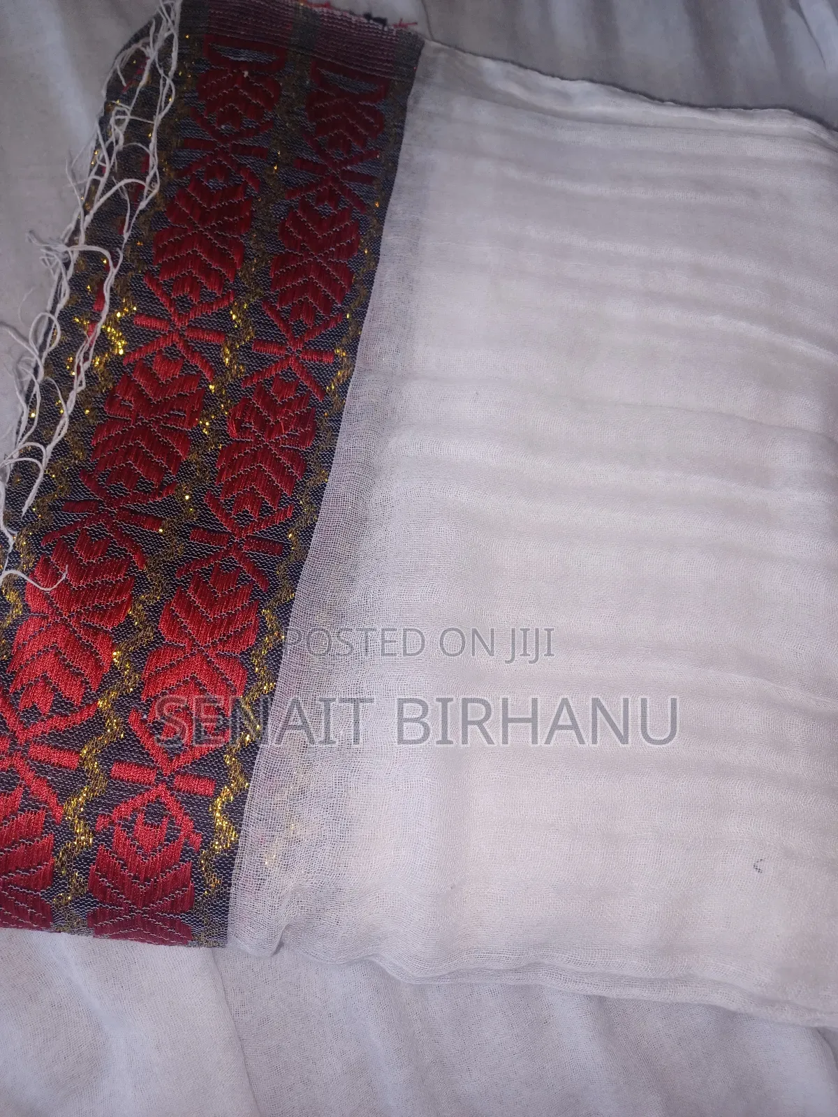 ለቤተ ክርስቲያን የሚሆን ረጅም መነን ነጠላ